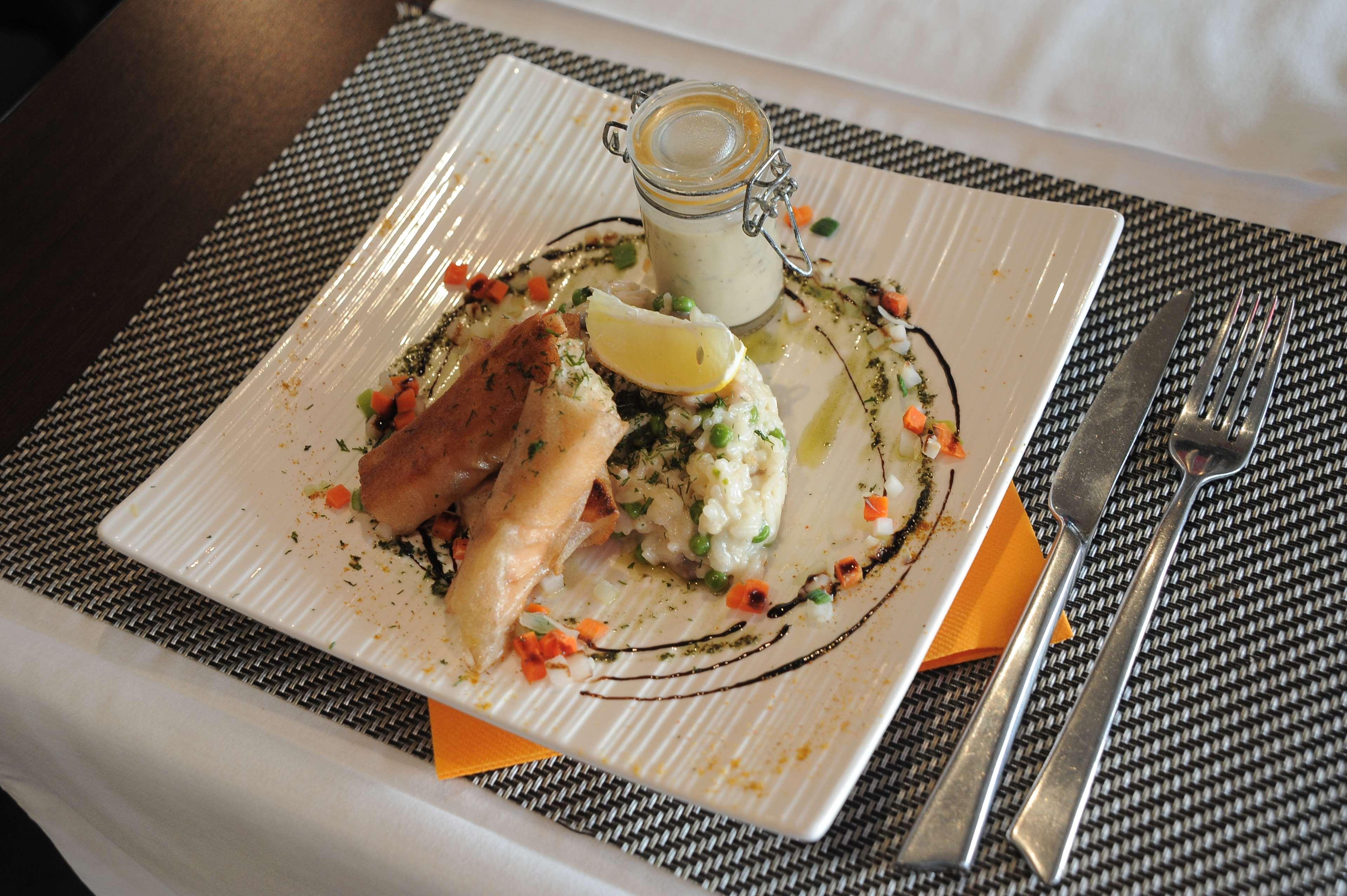 Hotel Kyriad Dieppe Saint-Aubin-sur-Scie Eksteriør bilde